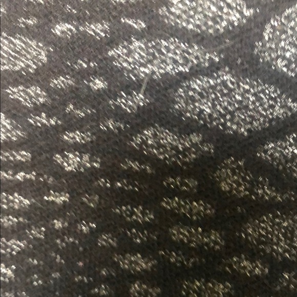 Great animal print, black sparkly sweater - Picture 4 of 4